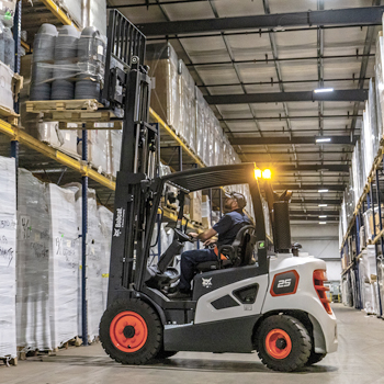 Bobcat® 3000 pound Pneumatic forklifts