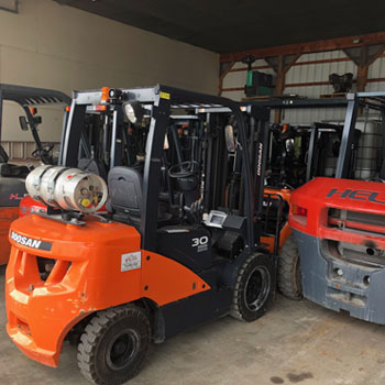 High Capactiy forklifts for rent at Langer Material Handling