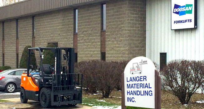 Material handling experts near Pittsburgh in Valencia, PA